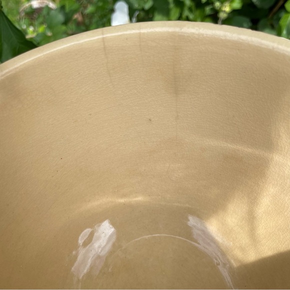 SOLD Watt Pottery Yellow Ware Pink & Blue Band #7 Mixing Bowl Hairline Cracks - Picture 9 of 13